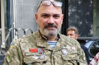 «Вони що, здуріли? Ми тут сидимо в окопах, а вони вибирають сєпарів?» - бійці на передовій