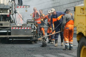 Українцям обіцяють контролювати якість виконаних дорожніх робіт