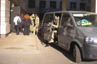 Поки на фронті ремонтують старезну техніку, в центрі мирного міста - новітні бронемашини, - голова Волинського УКРОПу