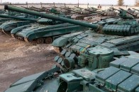 Волонтери показали, де луганські бойовики зберігають танки. ФОТО