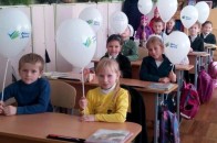 Луцьким школярам закупили нові ортопедичні парти. ФОТО