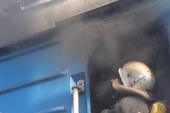 У Запоріжжі пасажири стали заручниками палаючого потяга