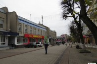 «Брутальний секонд-хенд» із центру Луцька вимагають прибрати