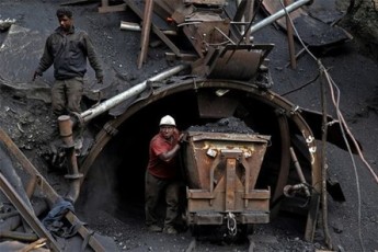 Росія продовжує вивозити вугілля з України – ОБСЄ