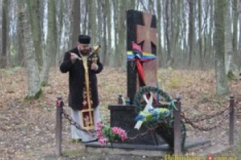 Біля Луцька вшанували пам’ять загиблих воїнів УПА. ВІДЕО