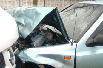 У Луцьку дві автівки «влетіли» лоб у лоб. Є постраждалі. ПОДРОБИЦІ