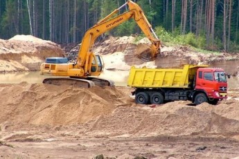 На Волині активізувалися нелегальні добувачі піску