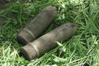 В підвалі будинку на Соборності знайшли чотири артснаряди