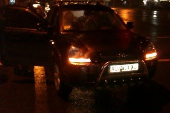 Аварія в Луцьку: п’яний водій позашляховика протаранив таксі. ФОТО