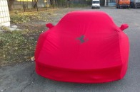 Українські поліцейські «евакуюють» мажорів. ФОТО