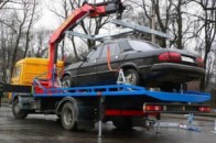 Евакуація авто обійдеться українським водіям у декілька тисячі гривень