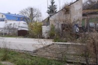 Просто в центрі міста лучани ризикують провалитися в небезпечні ями