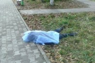 У Луцьку поблизу відділення банку знайшли тіло мертвого чоловіка