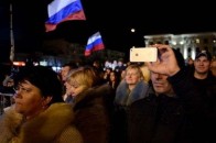Політолог пояснив, чому блокування Криму «на руку» Україні