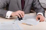 Рада передала держреєстрацію бізнесу місцевій владі і нотаріусам