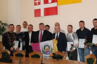 Волинські будівельники, які повернулися зі Сватового, отримали нагороди