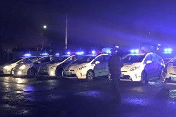 Поліція роз’яснила, чи можна обганяти авто нових патрульних