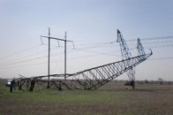 Яценюк не виключає російський слід у підриві ЛЕП в Крим
