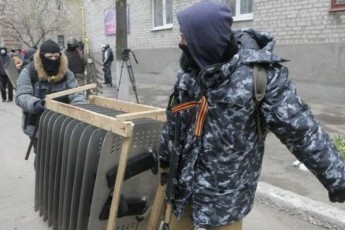 Донеччани скаржаться на безробіття, мародерство та грабунки бойовиків «ДНР». ВІДЕО