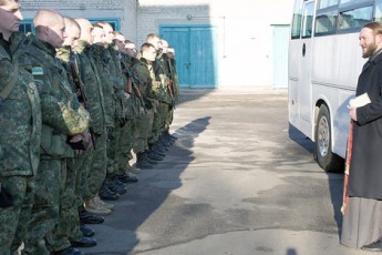 З Луцька на передову вирушили бійці «Світязя». ФОТО