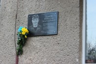 У Луцьку на будинках Героїв, які віддали життя за Україну, відкрили меморіальні дошки