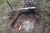Волинські бурштинокопачі руйнують історичні поховання. ФОТО