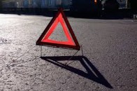 Чергова аварія в Луцьку: легковик «влетів» під фуру - соцмережі