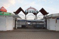 В Луцьку поблизу ринку хочуть розширити парковку