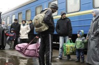 Київські чиновники хочуть залишити на вулиці біженців з Донбасу