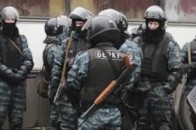 Під домашнім арештом: 4 «беркутівця» зі столичної поліції підозрюють у злочинах проти Автомайдану