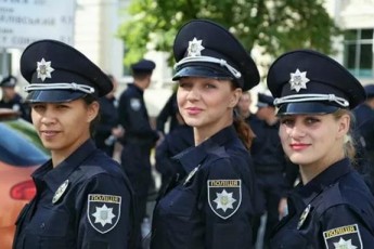 Лучанам розповіли, чому змінили символіку поліції