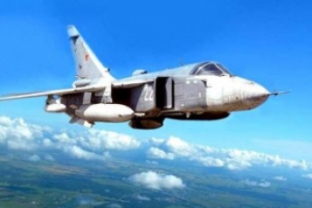 Біля кордону з Кримом помітили російський бомбардувальник