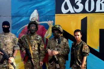 У мережі викрили фейк про полк «Азов», який «пригрозив голландцям». ВІДЕО