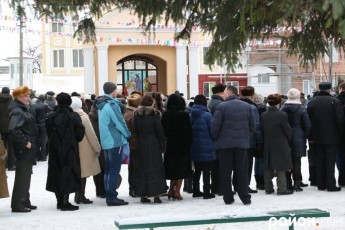 У Луцьку святу воду продавали по 15 гривень за літр