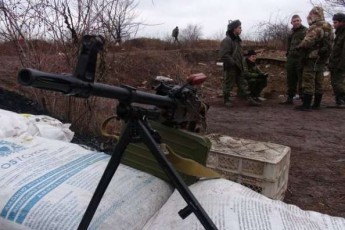 У район Бахмутської траси бойовики перекинули 3 вантажівки з солдатами