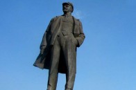 Вночі в центрі Донецька підірвали пам'ятник Леніну. ФОТО