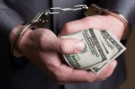 Судове слухання по справі волинських податківців-хабарників вчергове відклали