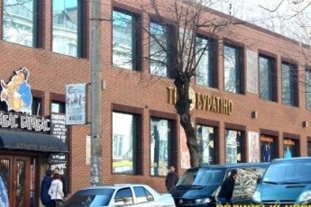 У Луцьку вимагають обмежити час освітлення зовнішньої реклами