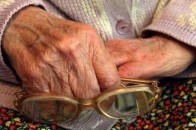 Лучанка ошукала матір на 14 тисяч гривень