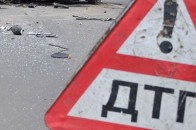 На Волині автівка на швидкості злетіла у кювет: є потерпілі