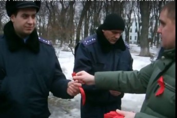 Скандальний волинський комуніст у Києві закликав взяти владу силою. ВІДЕО