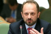 Експерт пояснив, чому Україна не повинна переписувати Конституцію заради Донбасу