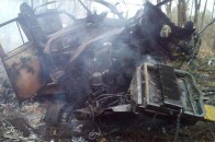 На Донбасі на протитанковій міні підірвалася вантажівка з бійцями АТО. ФОТО