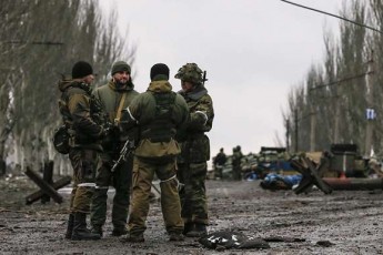 Під Маріуполем військові ввели свою «комендантську годину» - ЗМІ