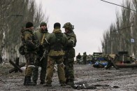 Під Маріуполем військові ввели свою «комендантську годину» - ЗМІ