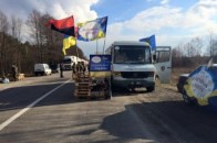 Перші результати блокади: волинські активісти «розвернули» 24 фури. ФОТО