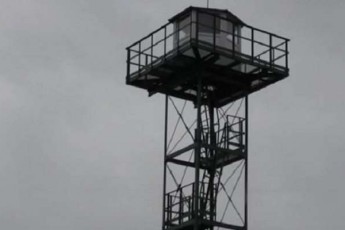 Українські прикордонники будуть спостерігати за Кримом з нових вишок