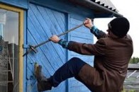 Волинянин обчистив будинок пенсіонерки