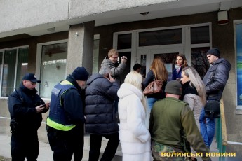 Конфлікт із «заручниками», або як у Луцьку виселяють незаконних орендарів
