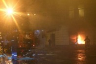 У Львові спалахнула сильна пожежа в російському банку. ФОТО